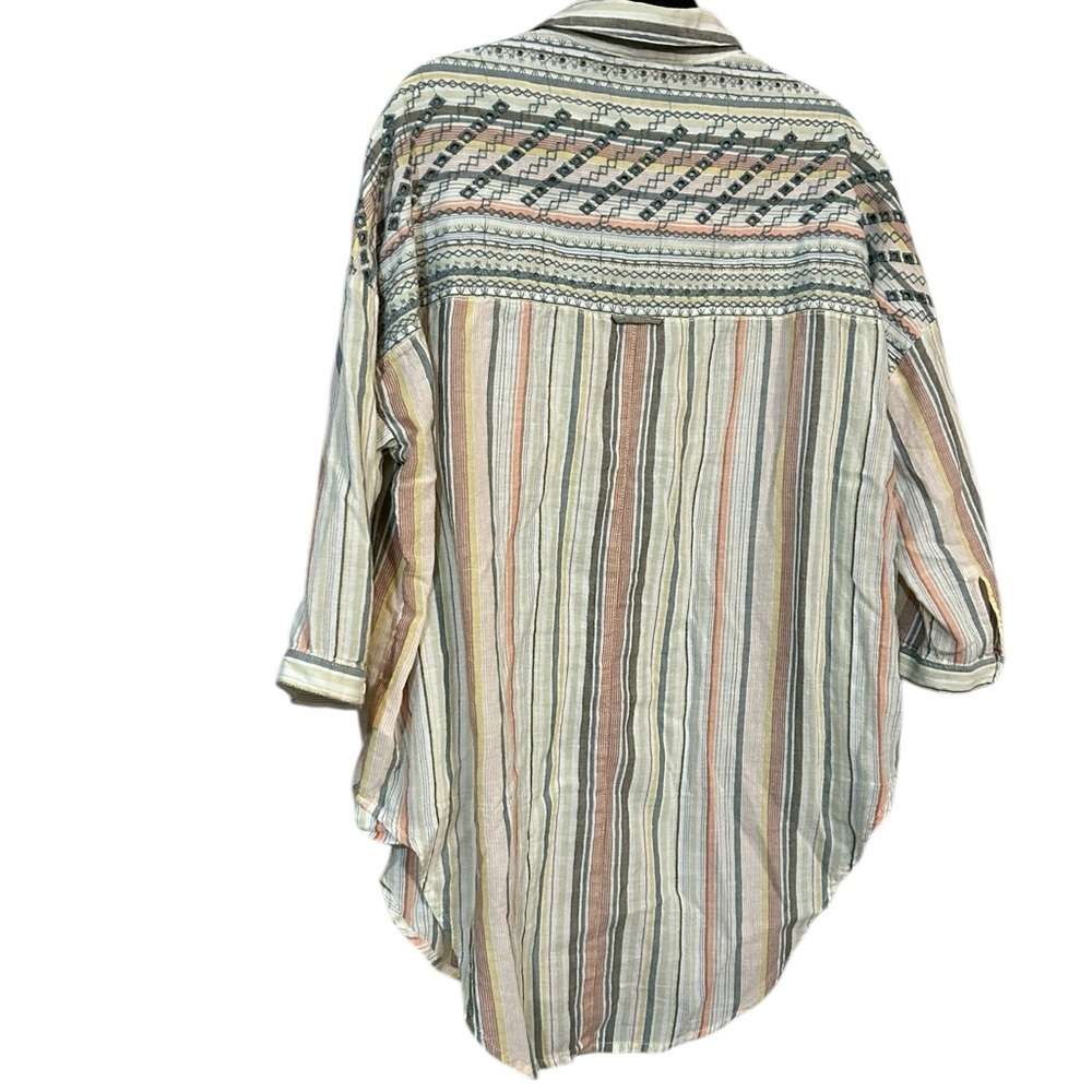 Anthropologie Akemi + Kin women’s button down blouse - Picture 2 of 4